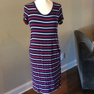 Maternity dress medium